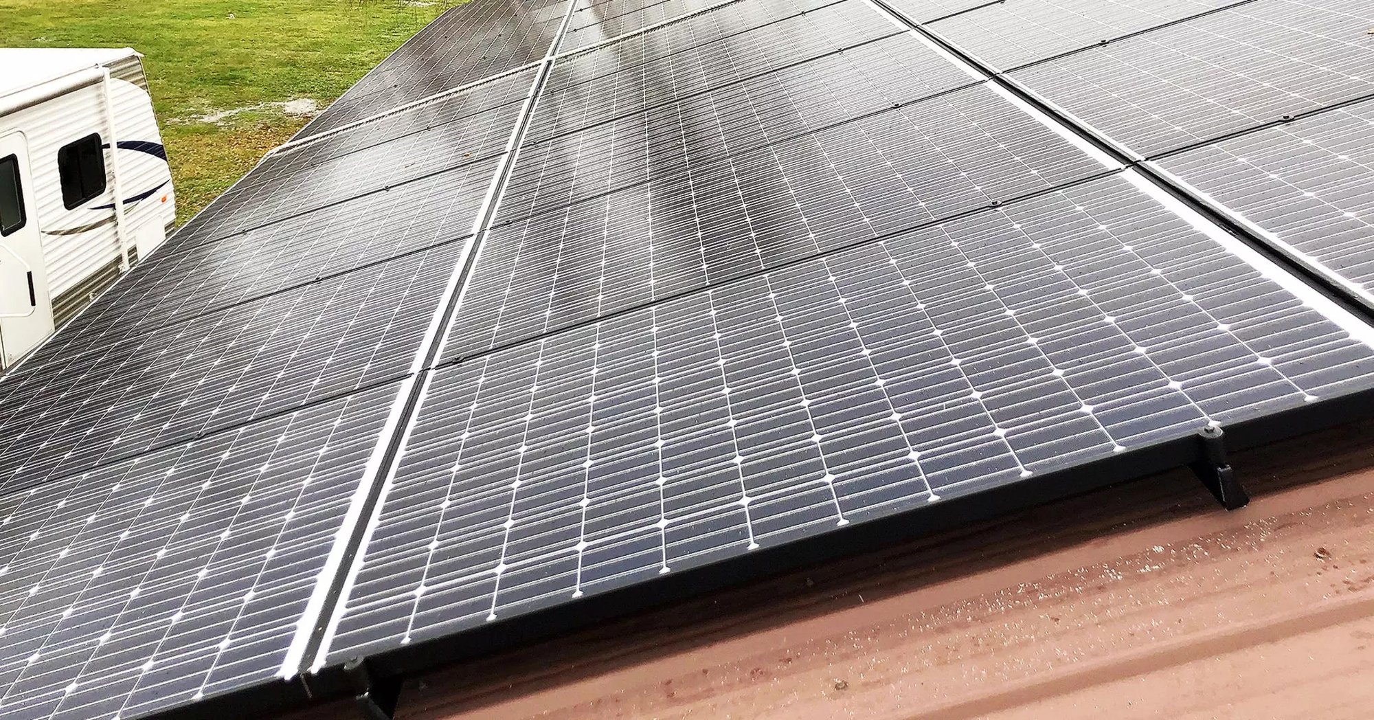 rs24108web-panasonic-solar-panels-stand-up-to-extreme-weather-2076x1088
