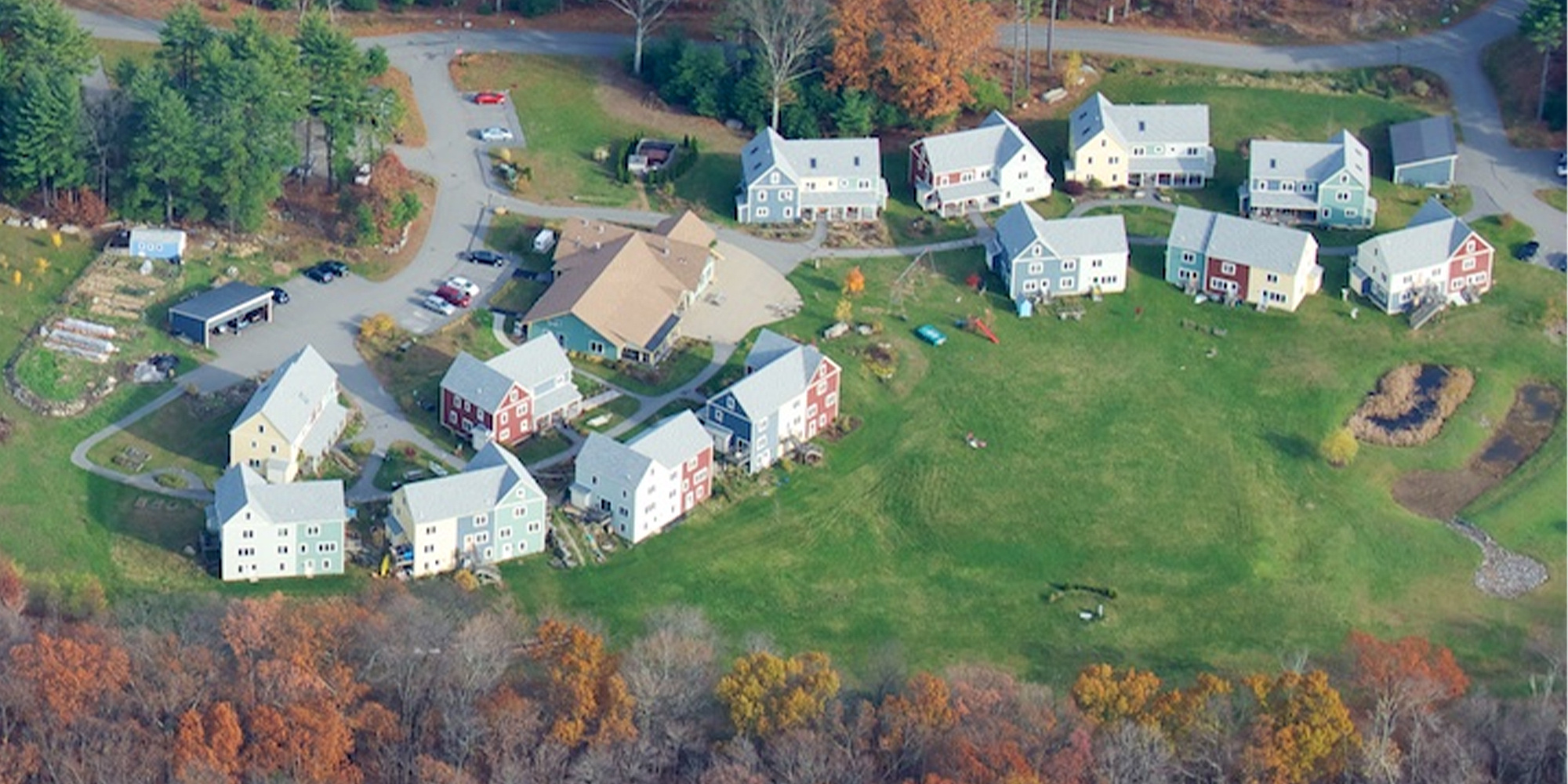 rs24112web-cohousing-community-walks-the-talk-with-solar-power-2000x1000